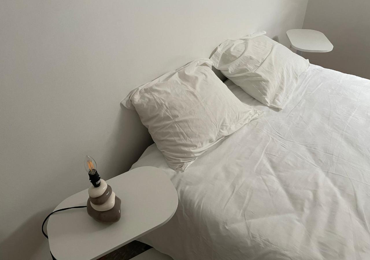 Le Wolf - 1 Chambre Privee Dans Un Appartement - 5Mn Tram Du Centre Ville - 15Mn Tram Gare Tgv Mulhouse - Wifi - Parking Esterno foto